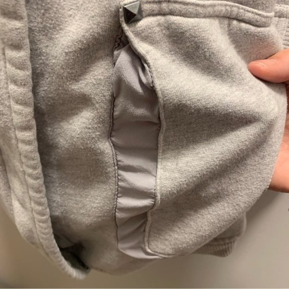 Aritzia Wilfred Roussea Zip Up Cardigan Sweater Light Grey - Picture 8 of 15